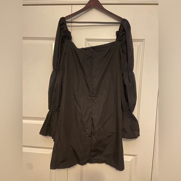 PLT Black Puff Sleeve Plus Ruched Front Bodycon Dress - Picture 4 of 5